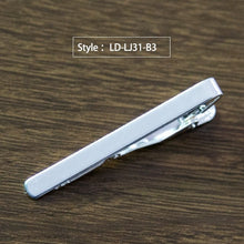 Load image into Gallery viewer, New Simple Fashion Style Tie Clip for Men Metal Silver Gold Tone Simple Bar Clasp Practical Necktie Clasp Tie Pin for Mens Gift
